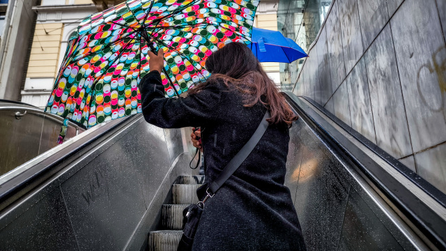 Καιρός αλλαγή βροχές ισχυροί άνεμοι Τρίτη