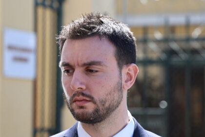 Κωνσταντίνος Φλώρος ξυλοδαρμό Γραμμένου Βουλή