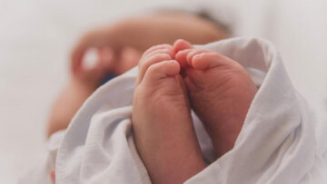 κακοποίηση μωρού Πάτρας Καραμανδάνειο νοσοκομείο