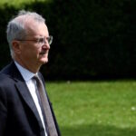 Διοικητής ΕΚΤ Βιλρουά ντε Γκαλό σε συνέντευξη για ύφεση