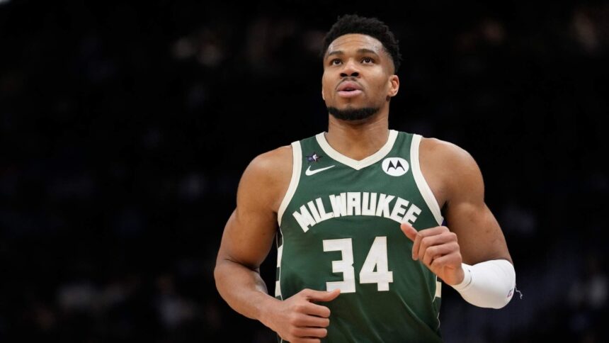 Γιάννης Αντετοκούνμπο NBA Ρόκετς