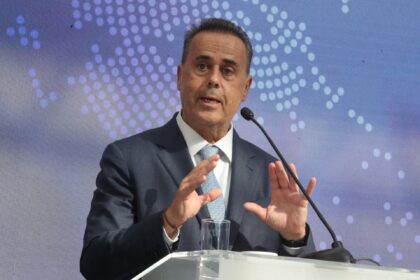 Γεώτρηση Ιονίου 2027 υδρογονάνθρακες ExxonMobil