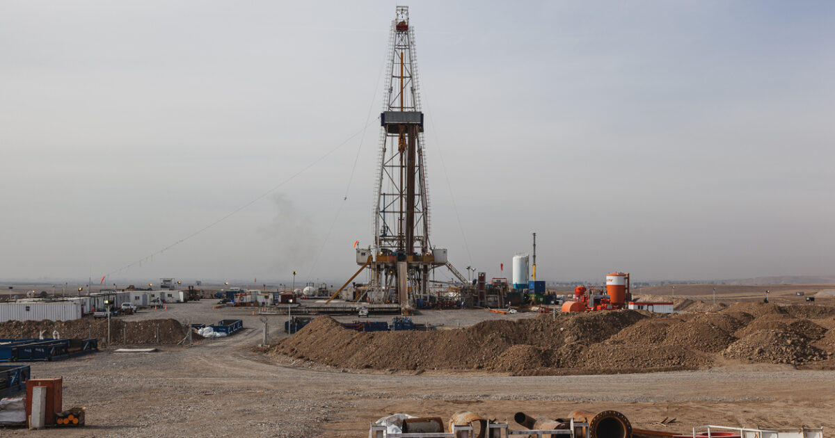 Πτώση τιμών πετρελαίου Brent και αμερικανικό αργό