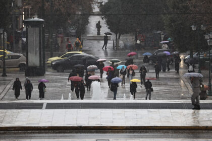 Καιρός αλλαγή βροχές ισχυροί άνεμοι Τρίτη