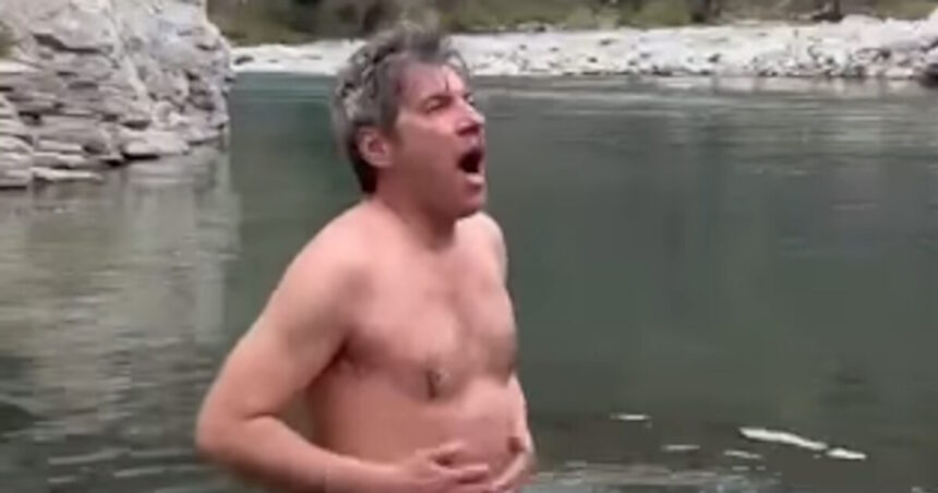 Γιάννης Στάνκογλου βουτιά ποταμού Βοϊδομάτης Ιωάννινα