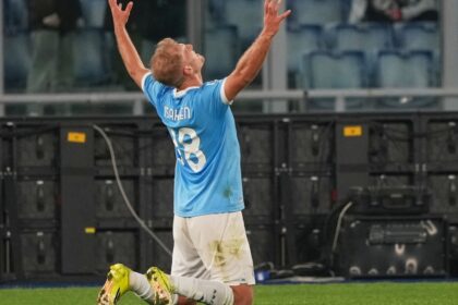 Ίσακσεν Λάτσιο σκόρ Μίλαν Serie A