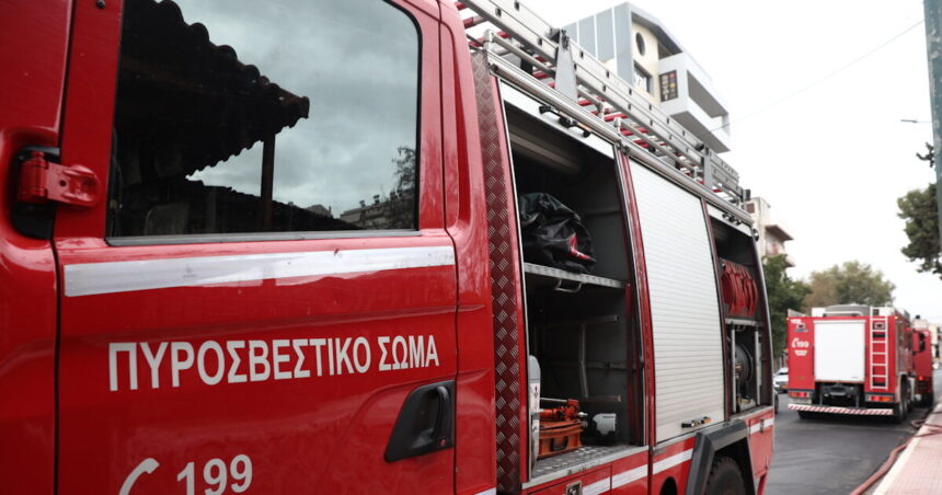 Πυροσβεστική δύναμη στο σημείο της φωτιάς Γκύζη Αθήνα