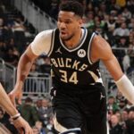 Γιάννης Αντετοκούνμπο Μπακς Πέισερς νίκη αγώνα