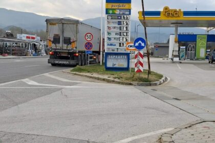 Σερραίοι οδηγοί φθηνή βενζίνα Βουλγαρία Προμαχώνας