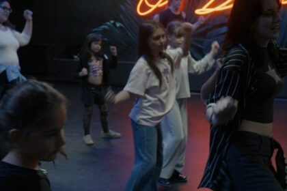 Muzike Dance Party χορεύτες στη Θεσσαλονίκη ΧΑΝΘ