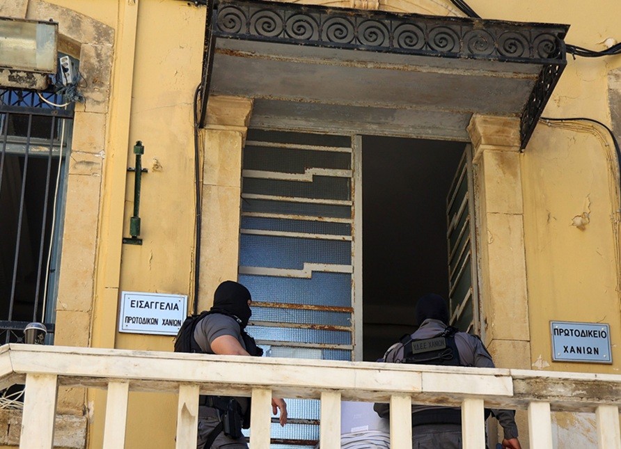 ομαδικό βιασμό Χανιά δικαστήριο