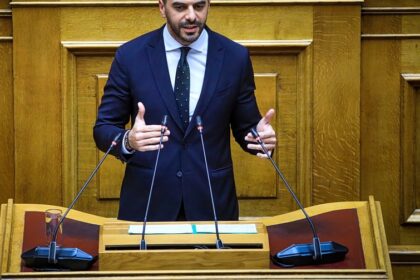 Κωνσταντινόπουλος ΠΑΣΟΚ διαγραφή Βουλή