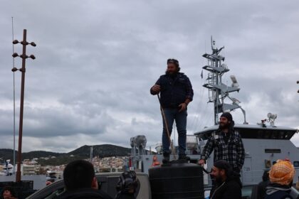 Διαμαρτυρία κτηνοτρόφων Λέσβου λιμάνι Μυτιλήνης