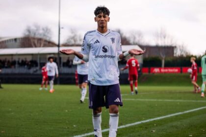 Ο νεαρός JJ Gabriel Μάντσεστερ Γιουνάιτεντ κυπριακές ρίζες