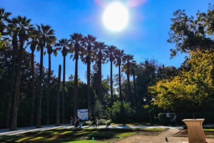 Καιρός Κυριακή αίθριος λιακάδα