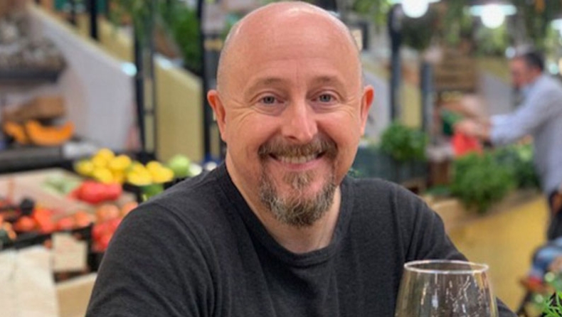 Άλεξ Τρίας δικηγόρος πρόωρη συνταξιοδότηση Πορτογαλία