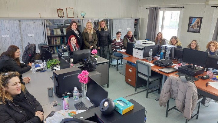 Μαθητές και εκπαιδευτικοί ΕΠΑ.Λ. Παραδεισίου ακούν για εθελοντισμό Ρόδου