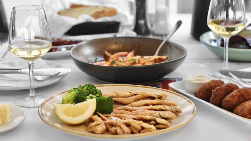 Μπούνος Ψαροσαβούρας ψαροταβέρνα Ναύπλιο θαλασσινά