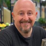 Άλεξ Τρίας δικηγόρος πρόωρη συνταξιοδότηση Πορτογαλία