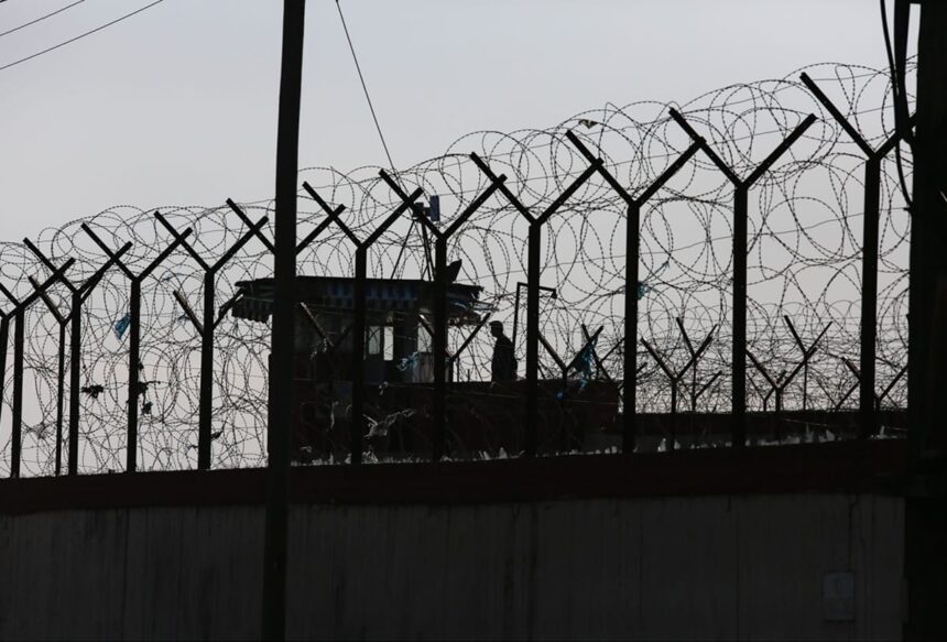 Απέδρασε κρατούμενος φυλακές Κασσάνδρας Χαλκιδική