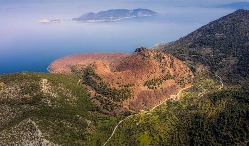 Ηφαίστειο Μεθάνων και υπογείες δραστηριότητες