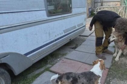 75χρονος με 495€ σύνταξη κινδυνεύει με άστεγια