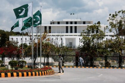 Ισλαμαμπάντ σε συνομιλίες ΗΠΑ Ιράν κατάπαυση πυρός