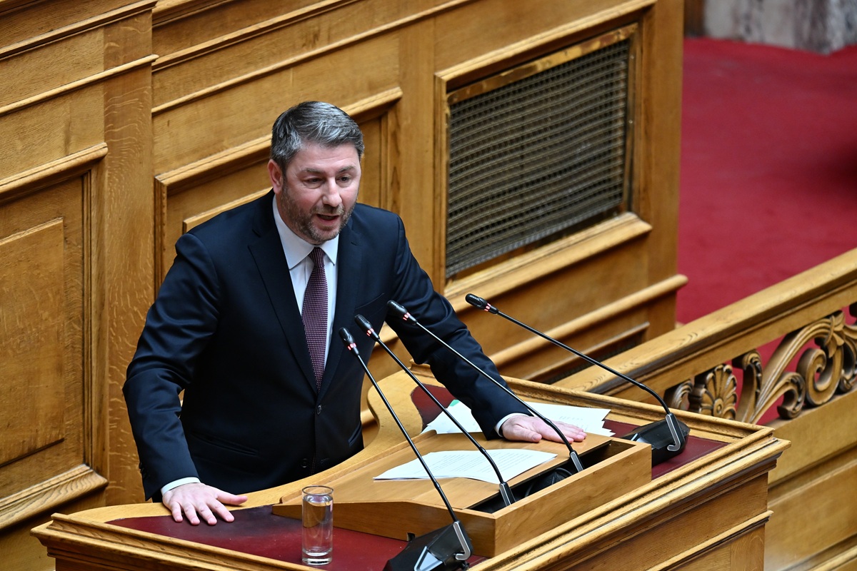 Βουλή ένταση υποκλοπές Ανδρουλάκης κυβέρνηση