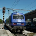 Διακοπή κυκλοφορίας τρένων Θεσσαλονίκης δέντρο γραμμή