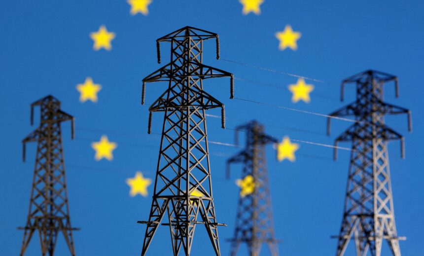 μείωση δημόσιου χρέους και πρωτογενές πλεόνασμα 2025