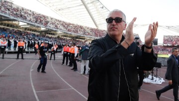 Μπούσης πριμ 500.000 ευρώ στον ΟΦΗ