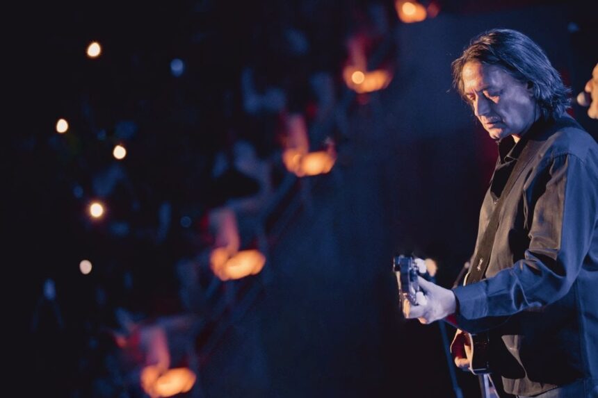 Γιάννης Κότσιρας συναυλία 30 χρόνια Θεσσαλονίκη