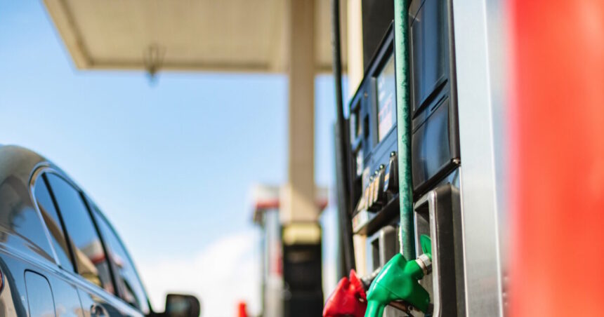 στρατηγικά αποθέματα πετρελαίου και διάθεση στην αγορά