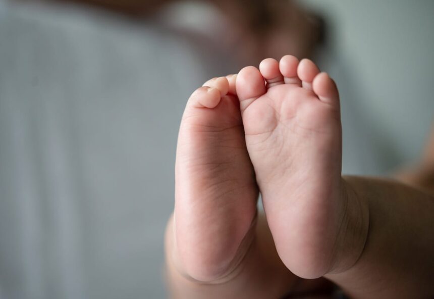 Σύλληψη για ψευδή δήλωση πατρότητας στη Θεσσαλονίκη