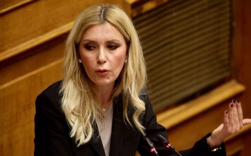 Φωτεινή Αραμπατζή ΟΠΕΚΕΠΕ κατηγορίες