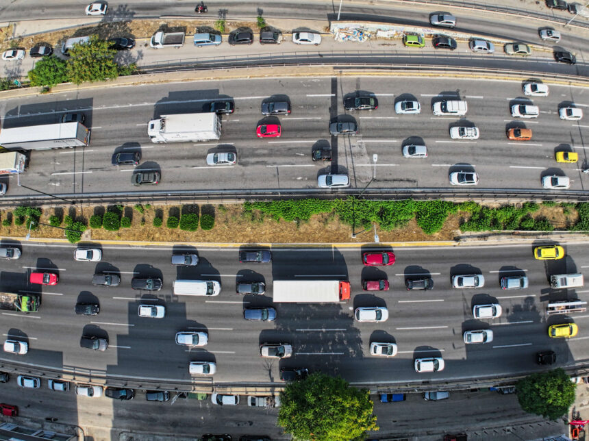 Αυξημένη κίνηση Αττική στον Κηφισό και Αττική Οδό