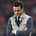 Μπέρνλι Σκοτ Πάρκερ αποχώρηση 30 Απριλίου