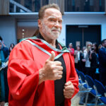 Σβαρτσενέγκερ Μπέλφαστ φοιτητές μεγαλύτερους στόχους