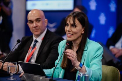 ΑΙ Υπουργείο: ζωντανό εργαστήριο AI στη δημόσια διοίκηση