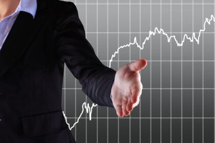 Ξεκινώ Επιχειρηματικά ΕΣΠΑ 70 εκατ. ευρώ για νέους πτυχιούχους