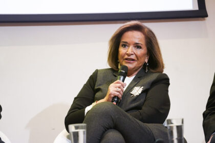 Μακάριος Λαζαρίδης ζητείται η παραίτηση από Ντόρα Μπακογιάννη