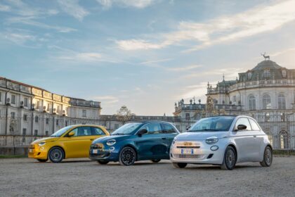 Fiat 500 Hybrid μικρό υβριδικό αυτοκίνητο