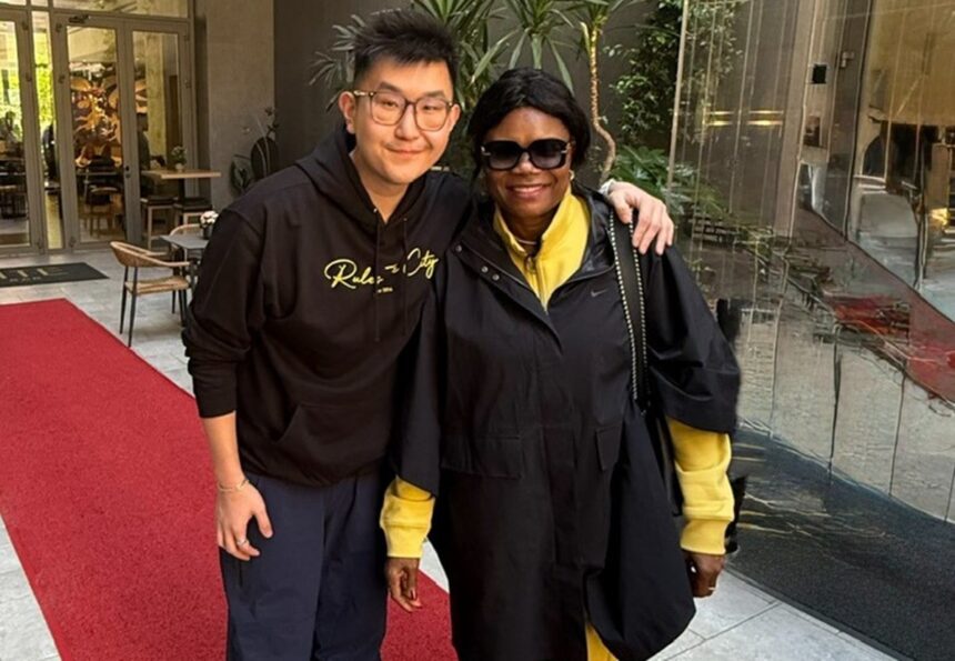 Βερόνικα Αντετοκούνμπο στα κιτρινόμαυρα στο Παλέ