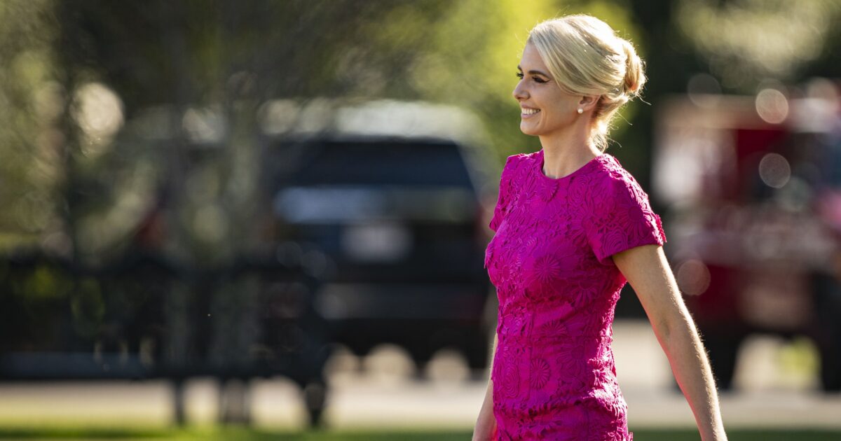 πινακίδα NO WAY ΛΑΘΟΣ ΚΑΤΕΥΘΥΝΣΗ στους αυτοκινητόδρομους