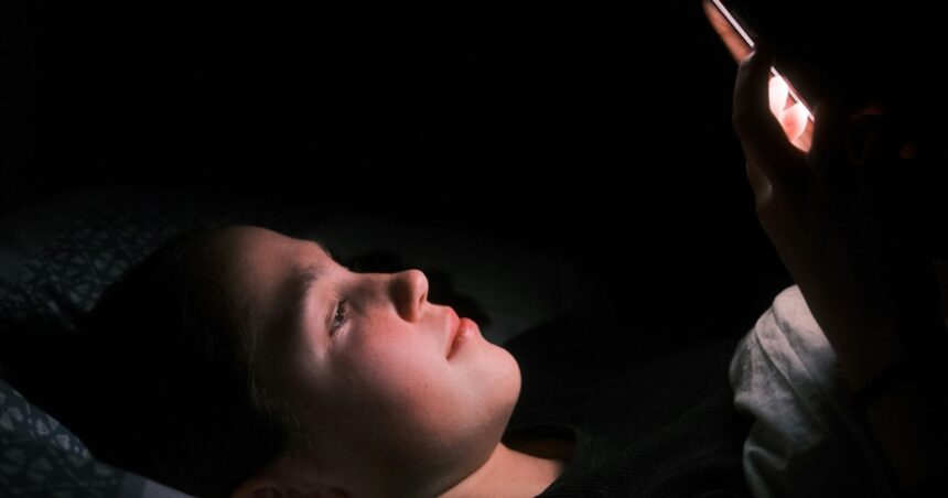 αποχή από Facebook και βελτίωση ψυχικής υγείας