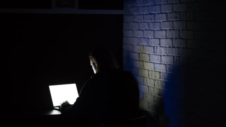 Ρόδος δικαστήριο stalking και revenge porn