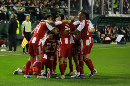 Play-Off Super League ΑΕΚ Ολυμπιακός νίκες