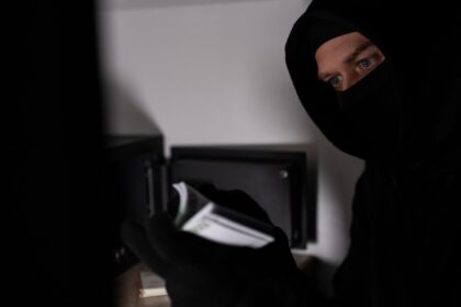 σπείρα διαρρήξεων νότια προάστια υπόθεση