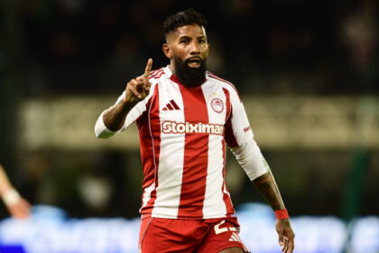 Ροντινέι σκοράρει και μιλά για τον τίτλο