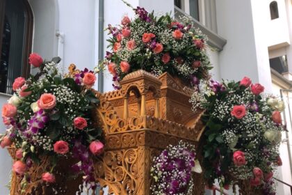 Παρεκκλήσι Παναγίας Φανερωμένης στολισμός Επιταφίου